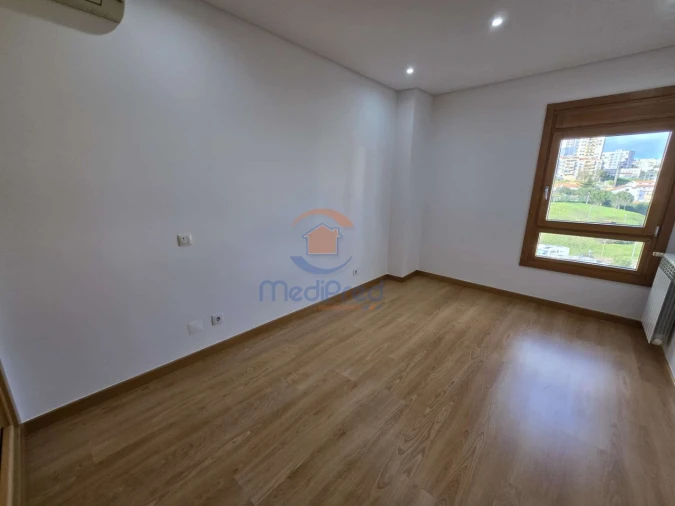 Apartamento T3 para Venda em Odivelas Foto 21