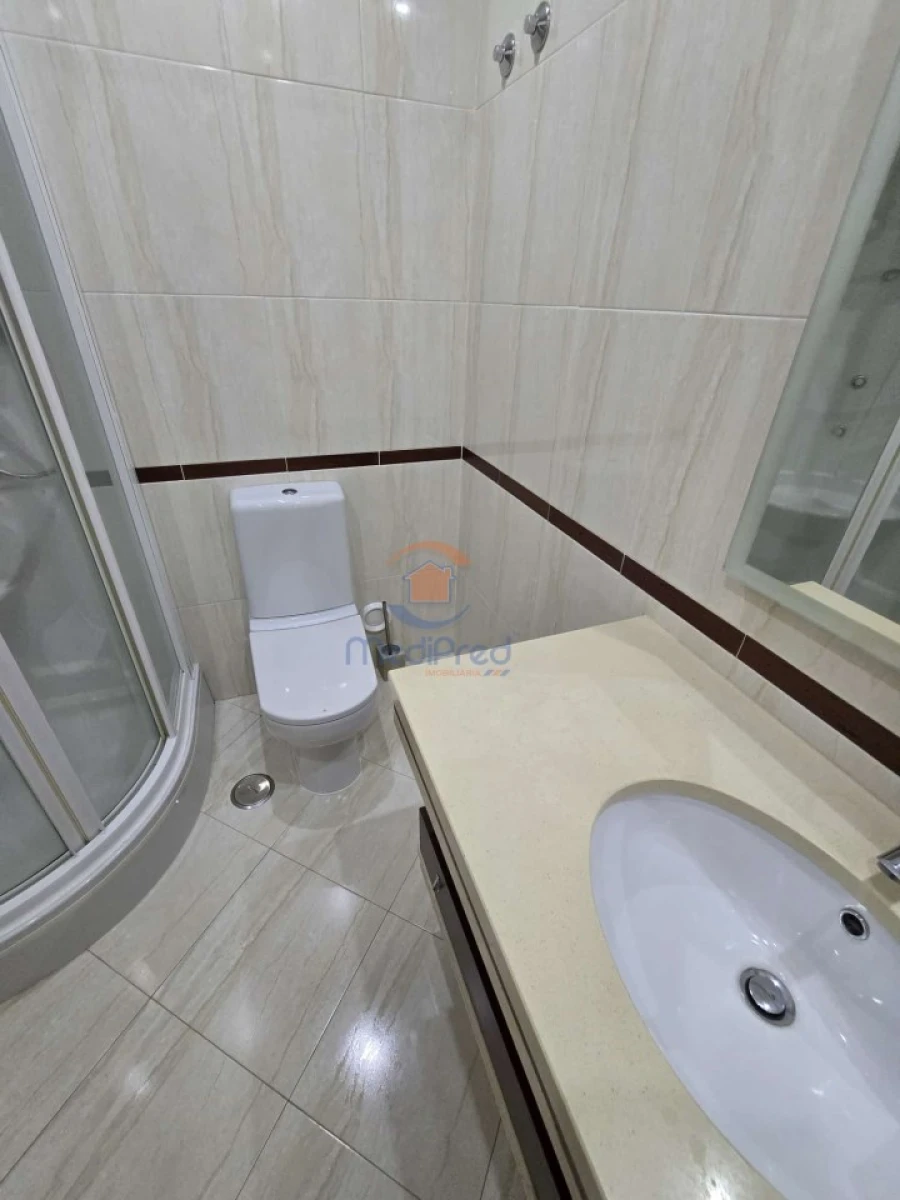 Apartamento T3 para Venda em Odivelas Foto 24