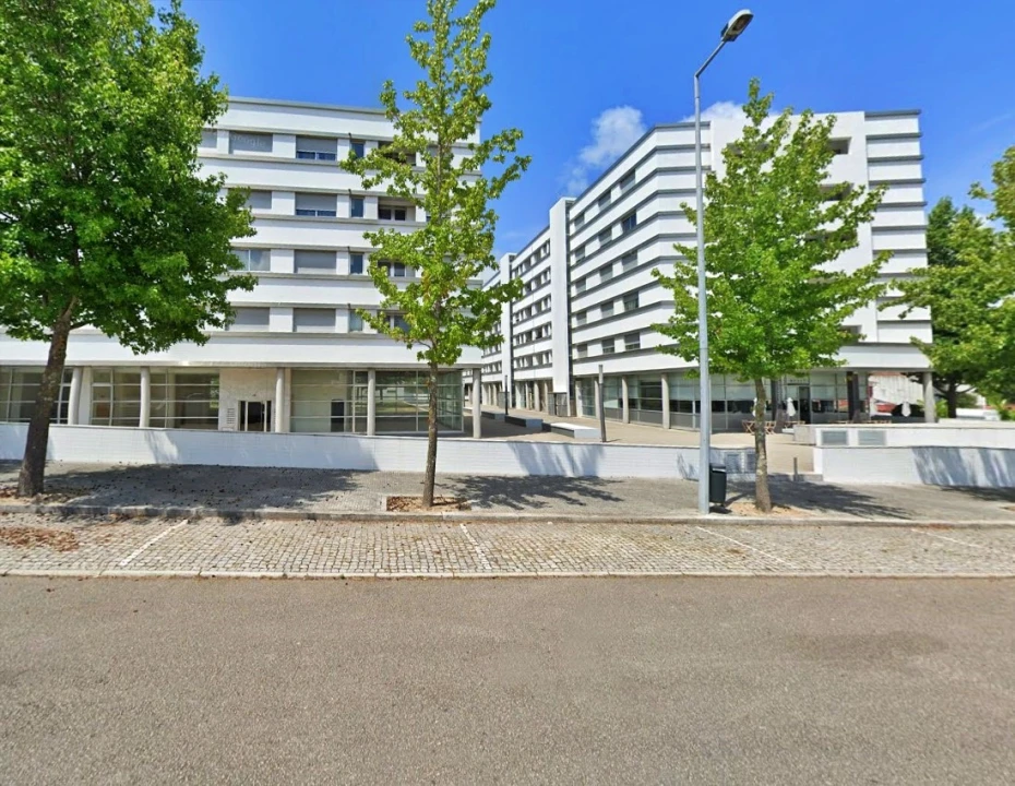 Loja para Venda em Castêlo da Maia Foto 11