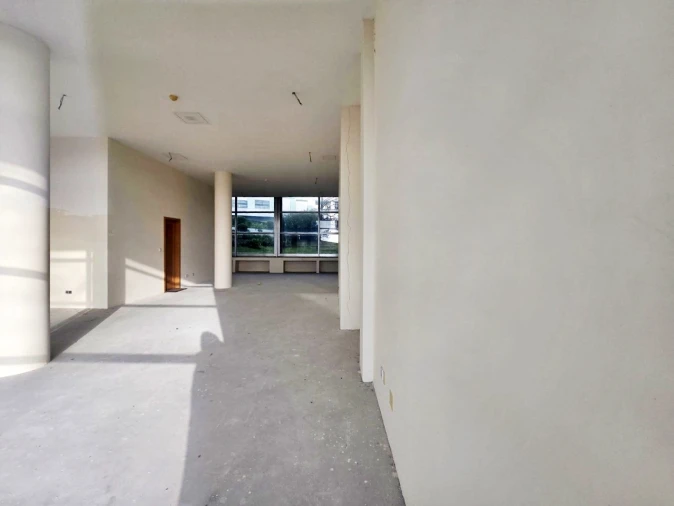 Loja para Venda em Castêlo da Maia Foto 5