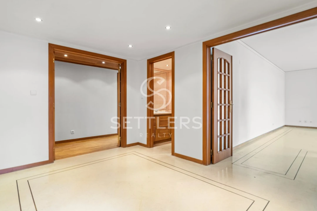 Apartamento T3 para Venda em Oeiras e São Julião da Barra, Paço de Arcos e Caxias Foto 5