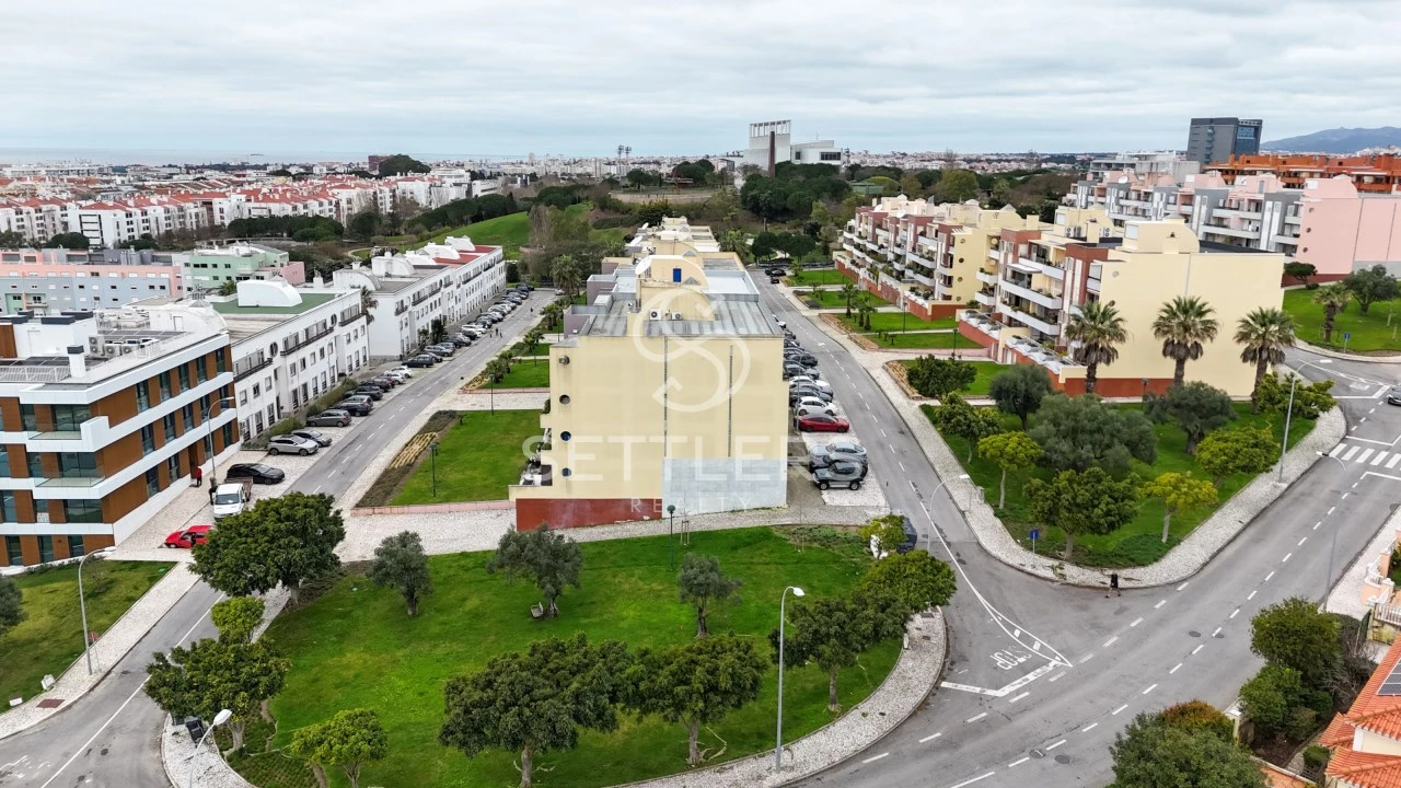 Apartamento T3 para Venda em Oeiras e São Julião da Barra, Paço de Arcos e Caxias Foto 25