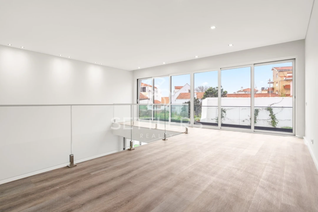 Moradia T4 para Venda em Carcavelos e Parede Foto 14