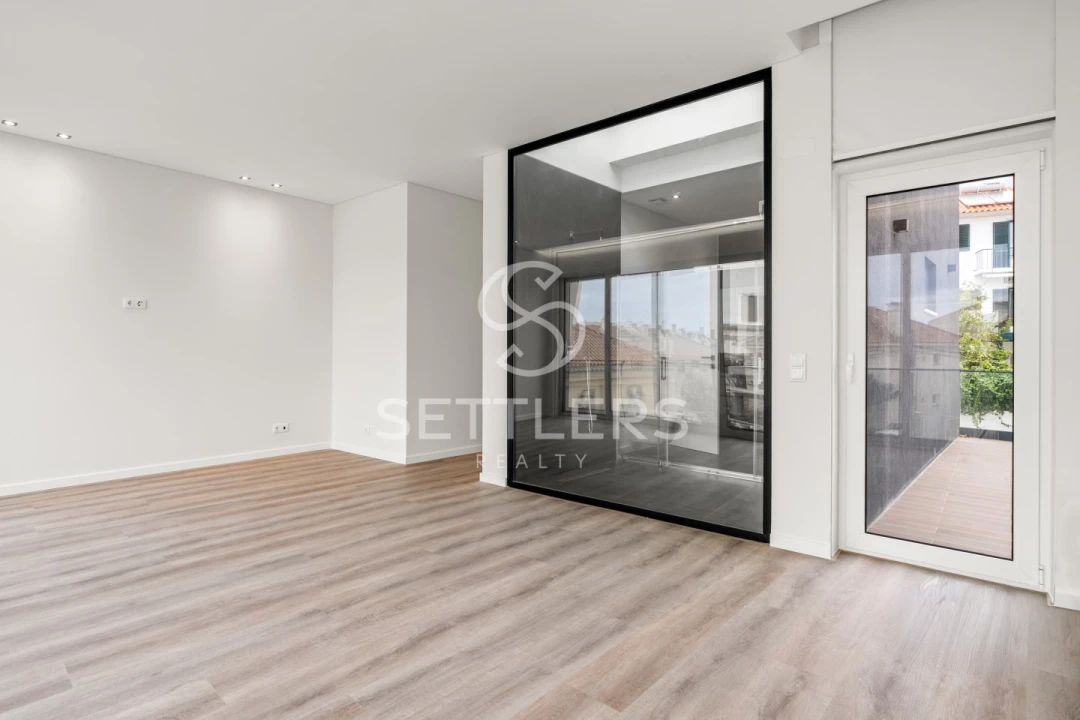 Moradia T4 para Venda em Carcavelos e Parede Foto 18