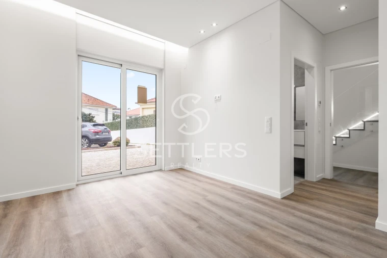 Moradia T4 para Venda em Carcavelos e Parede Foto 10