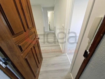 Apartamento T3 para Venda em Laranjeiro e Feijó