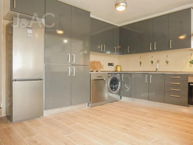 Moradia T3 para Arrendamento em Alcabideche Foto 9