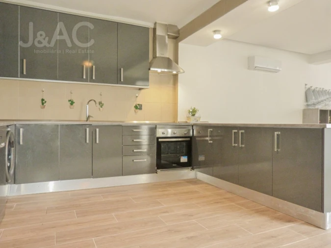 Moradia T3 para Arrendamento em Alcabideche Foto 10