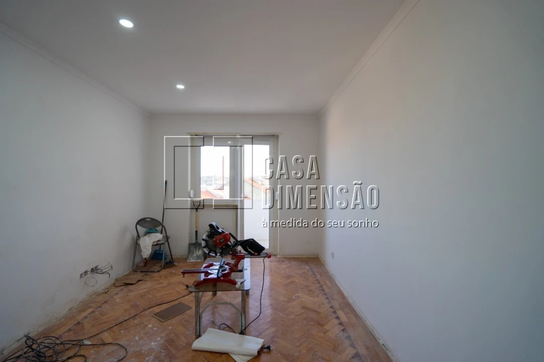 Apartamento T3 para Venda em Falagueira-Venda Nova Foto 6