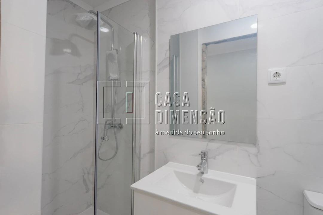 Apartamento T3 para Venda em Falagueira-Venda Nova Foto 19