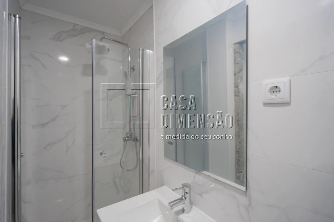 Apartamento T3 para Venda em Falagueira-Venda Nova Foto 20