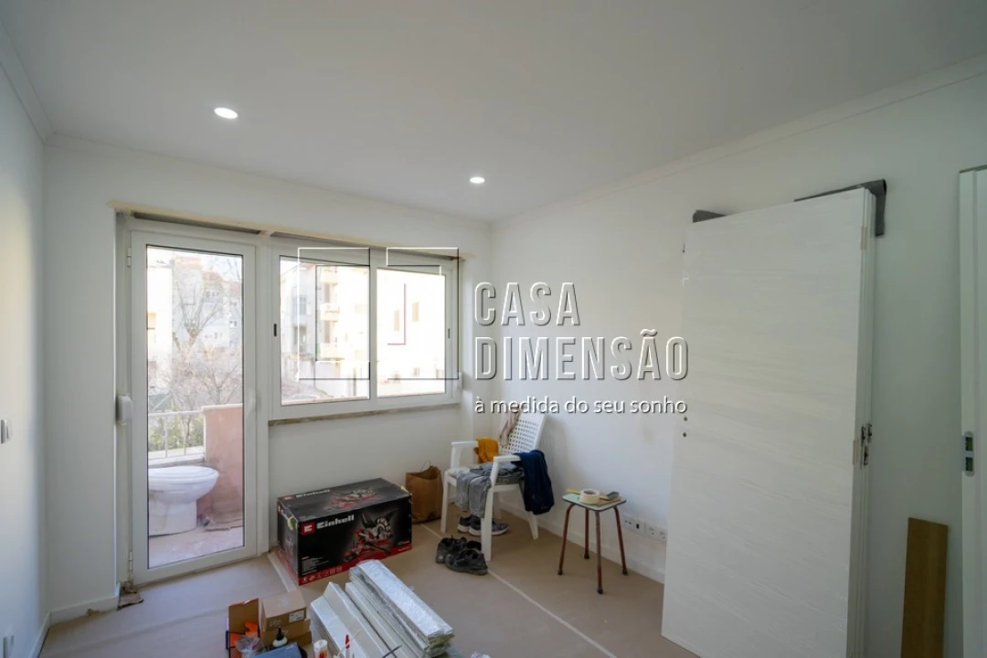 Apartamento T3 para Venda em Falagueira-Venda Nova Foto 27