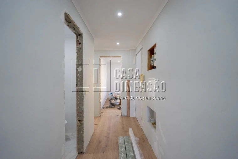 Apartamento T3 para Venda em Falagueira-Venda Nova Foto 3