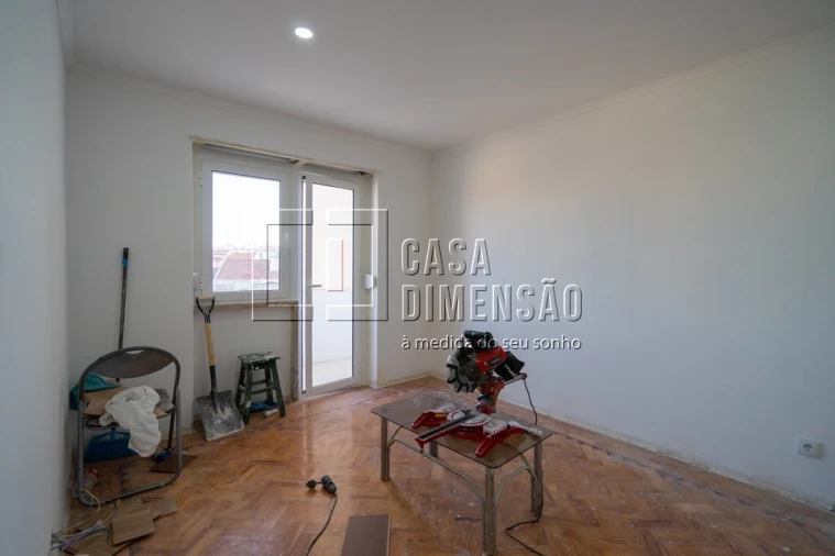 Apartamento T3 para Venda em Falagueira-Venda Nova Foto 5