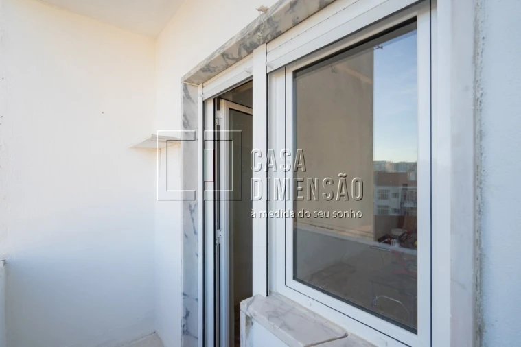 Apartamento T3 para Venda em Falagueira-Venda Nova Foto 11