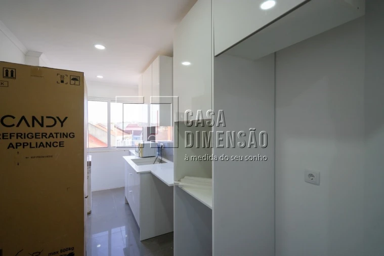 Apartamento T3 para Venda em Falagueira-Venda Nova Foto 13