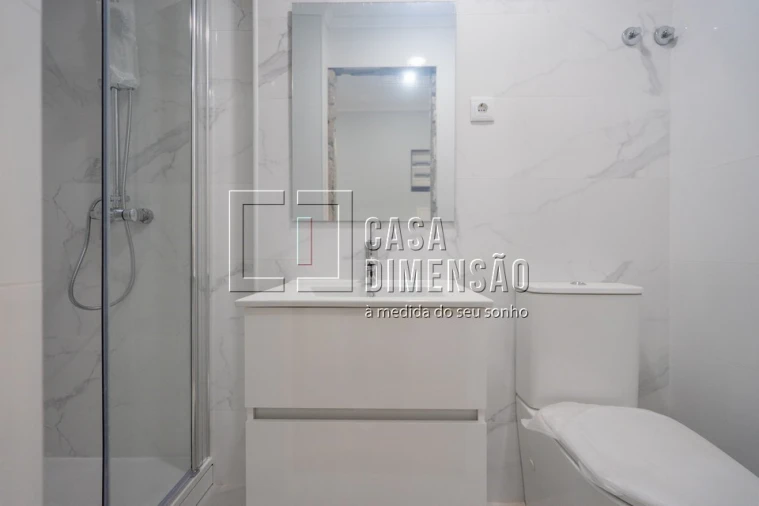 Apartamento T3 para Venda em Falagueira-Venda Nova Foto 17