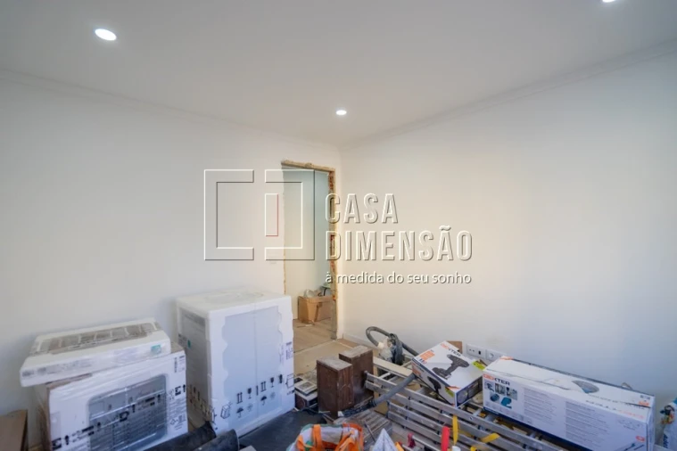 Apartamento T3 para Venda em Falagueira-Venda Nova Foto 30