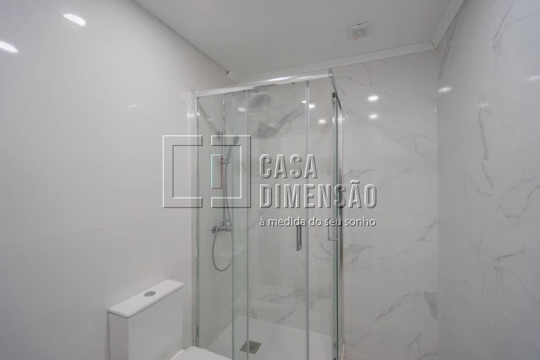 Apartamento T3 para Venda em Falagueira-Venda Nova Foto 31