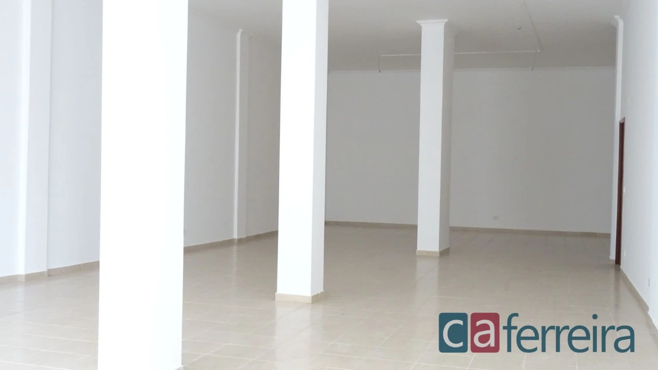 Loja para Venda em Almeirim Foto 7