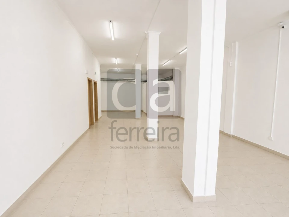 Loja para Venda em Almeirim Foto 5