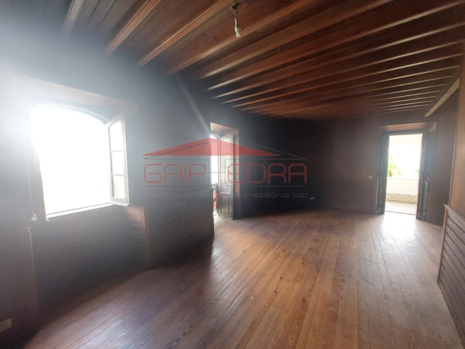 Moradia T11 para Venda em Maiorca Foto 39