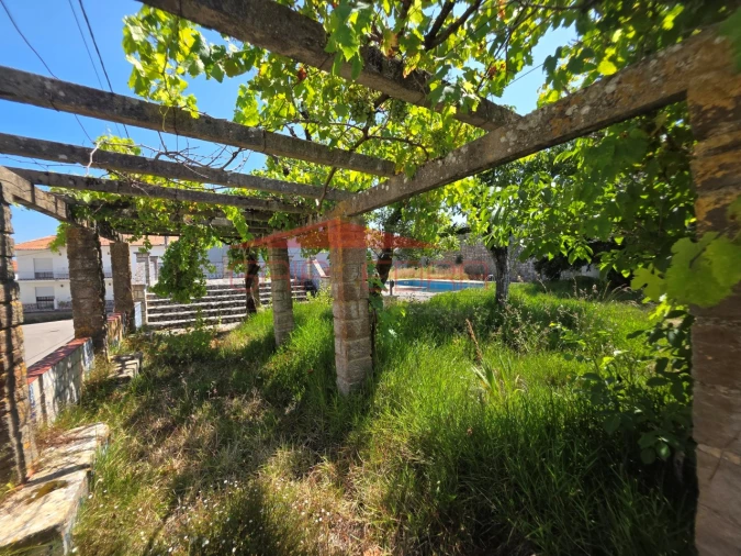 Moradia T11 para Venda em Maiorca Foto 29