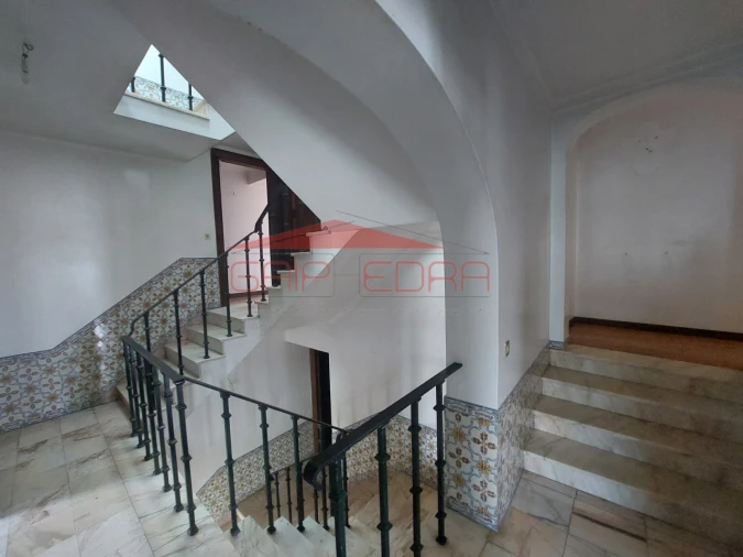 Moradia T11 para Venda em Maiorca Foto 33