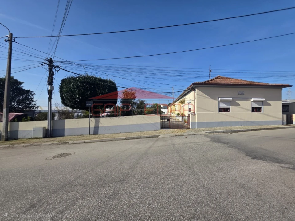 Moradia T2 para Venda em Mafamude e Vilar do Paraíso Foto 1