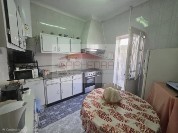 Moradia T2 para Venda em Mafamude e Vilar do Paraíso