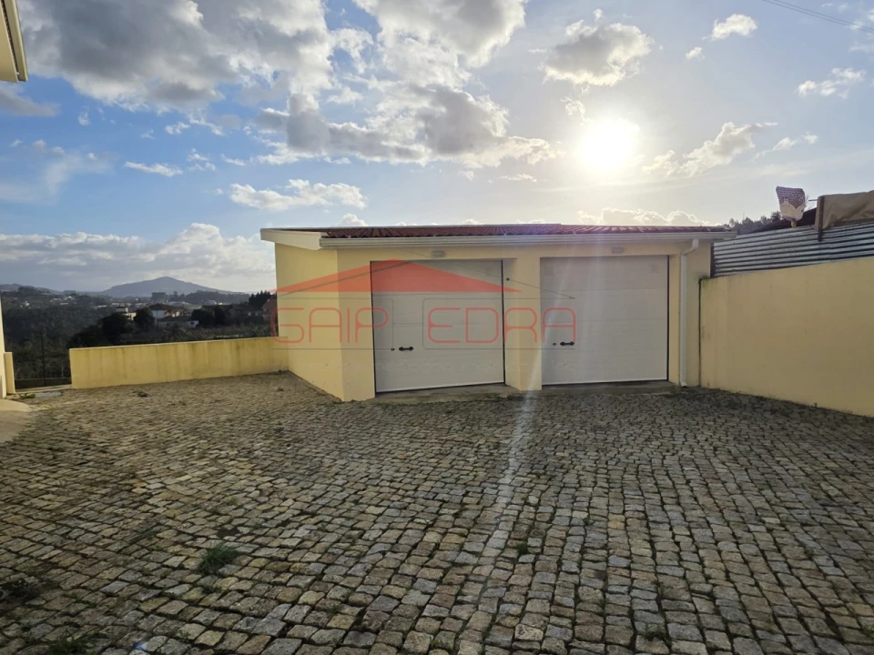 Apartamento T2 para Venda em Abragão Foto 21