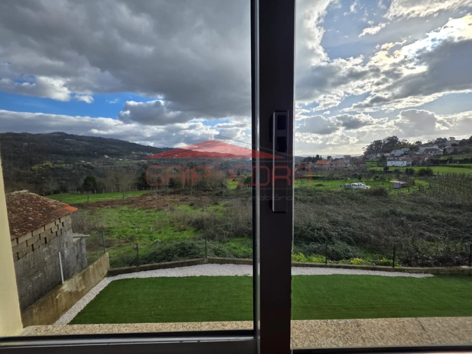 Apartamento T2 para Venda em Abragão Foto 9