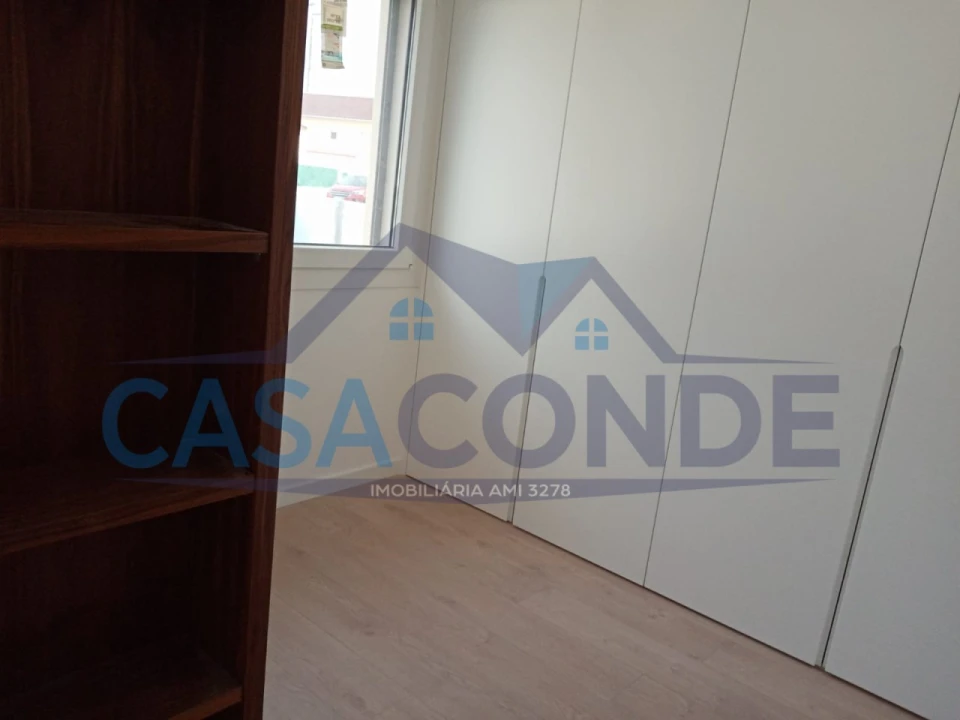 Moradia T4 para Venda em Fernao Ferro Foto 16