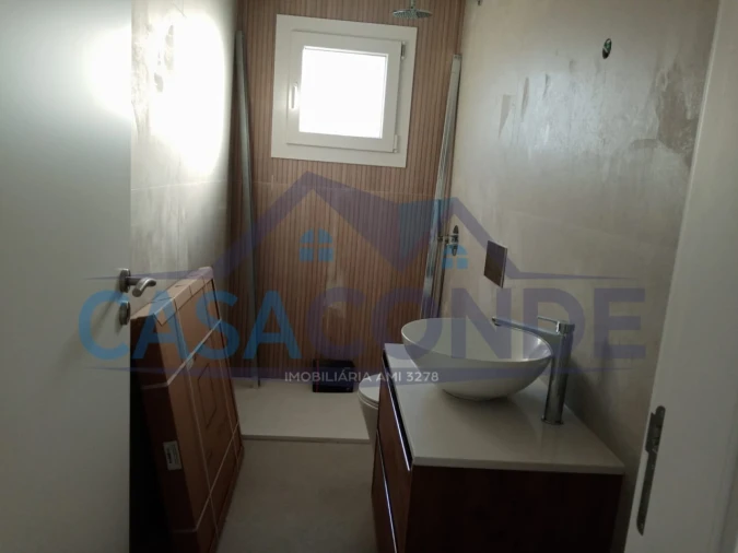 Moradia T4 para Venda em Fernao Ferro Foto 5