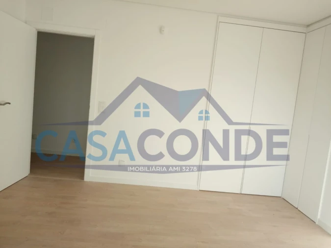 Moradia T4 para Venda em Fernao Ferro Foto 14