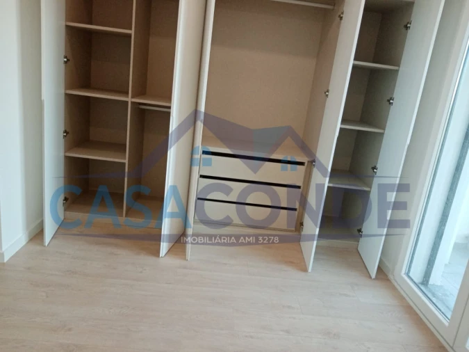 Moradia T4 para Venda em Fernao Ferro Foto 36