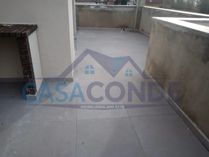 Moradia T4 para Venda em Fernao Ferro Foto 40