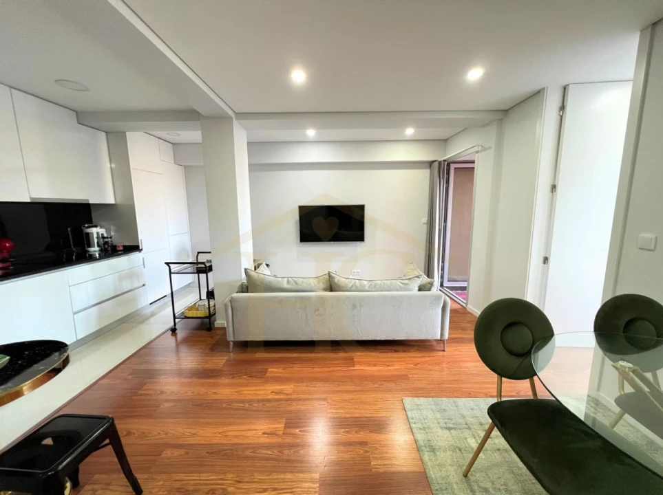 Apartamento T2 para Venda em Póvoa de Varzim, Beiriz e Argivai Foto 3