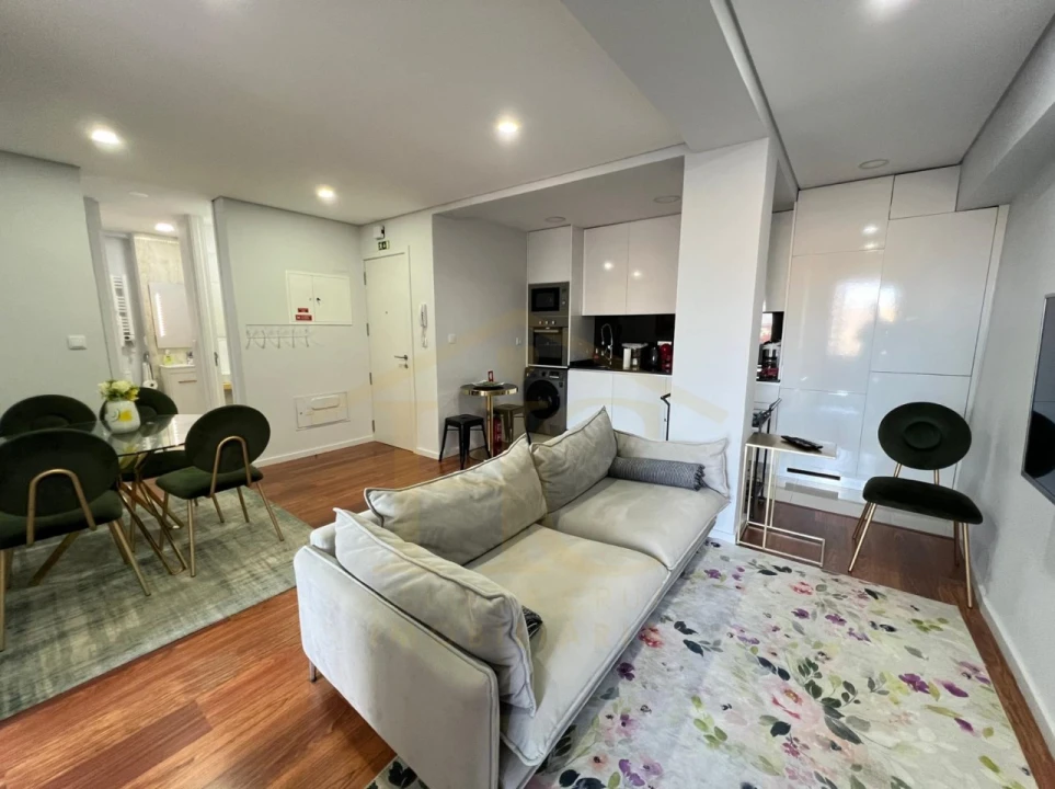 Apartamento T2 para Venda em Póvoa de Varzim, Beiriz e Argivai Foto 1