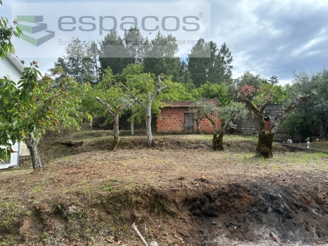 Terreno para Venda em Alcaria Foto 12