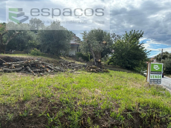 Terreno para Venda em Alcaria Foto 17