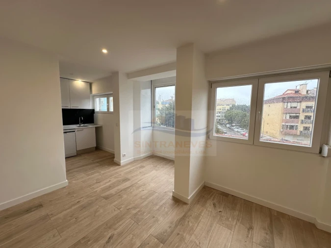 Apartamento T1 para Venda em Águas Livres