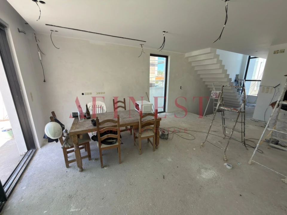 Moradia T4 para Venda em Alcabideche Foto 4