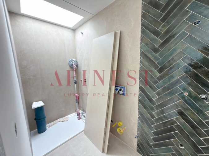 Moradia T4 para Venda em Alcabideche Foto 12