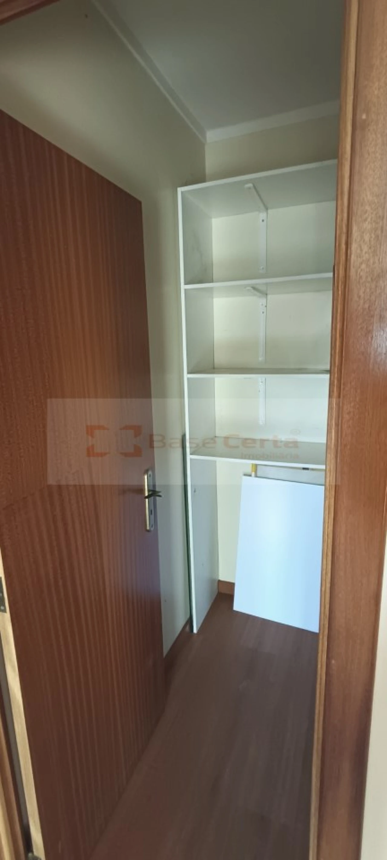 Apartamento T2 para Venda em Queluz e Belas Foto 13