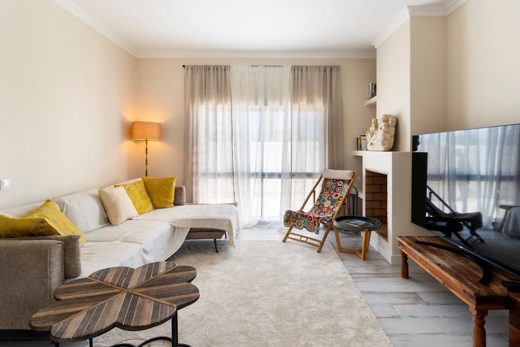 Moradia T4 para Venda em Quelfes Foto 7