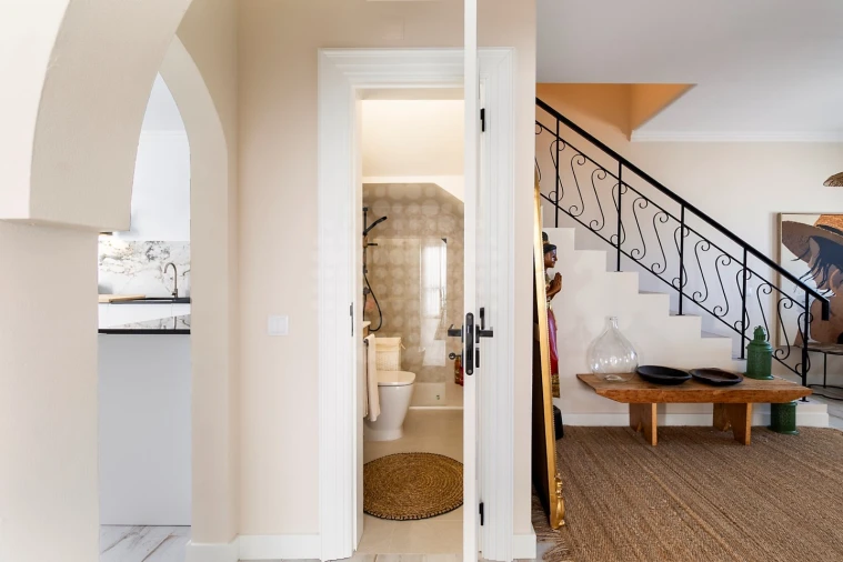 Moradia T4 para Venda em Quelfes Foto 11