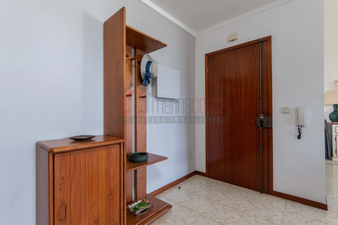 Apartamento T3 para Venda em Peniche Foto 2