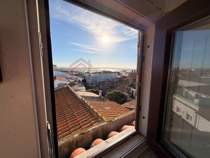Apartamento T2 para Venda em Peniche Foto 23