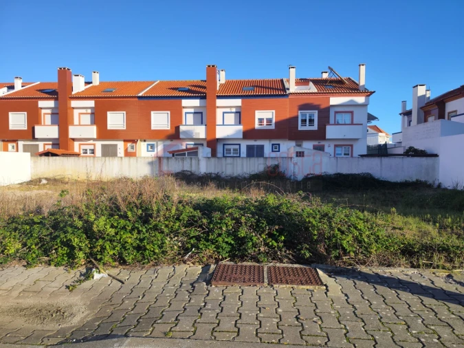 Terreno para Venda em Peniche